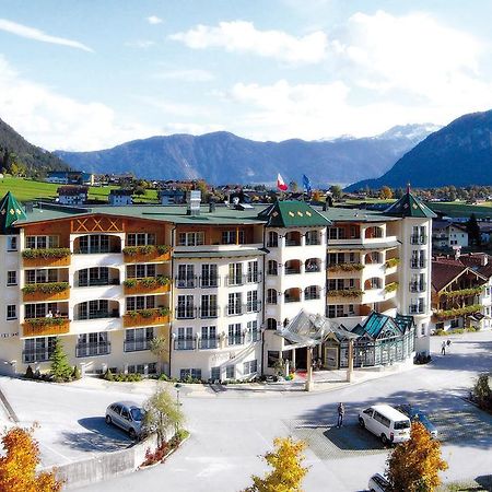 Vier Jahreszeiten Wellnessresort Achensee موراخ المظهر الخارجي الصورة