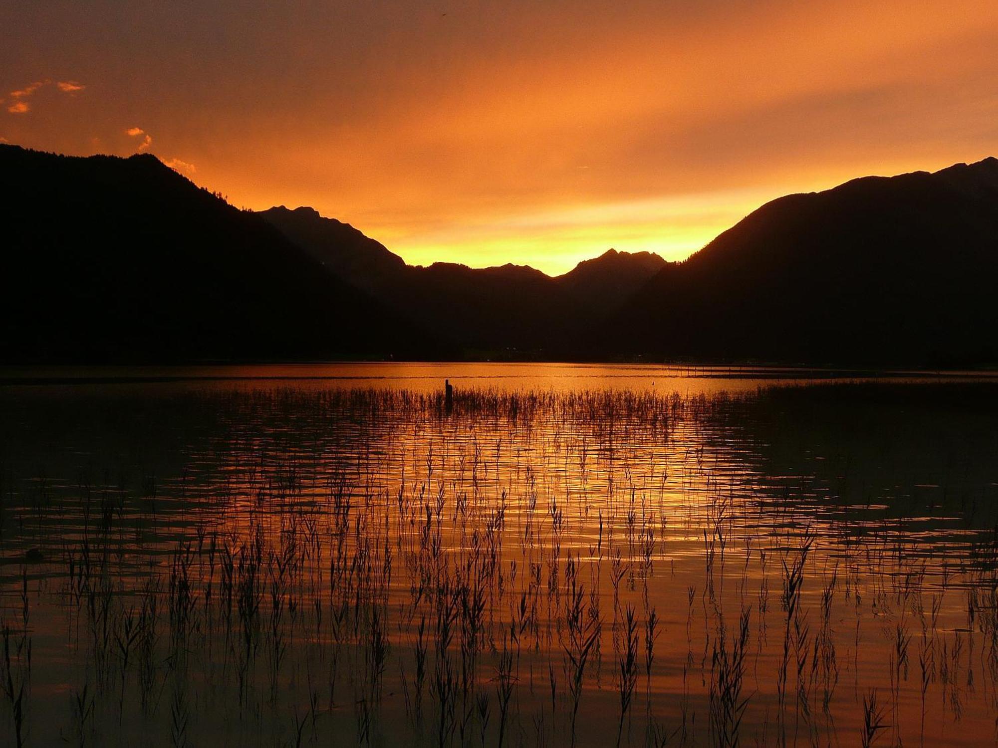 Vier Jahreszeiten Wellnessresort Achensee موراخ المظهر الخارجي الصورة