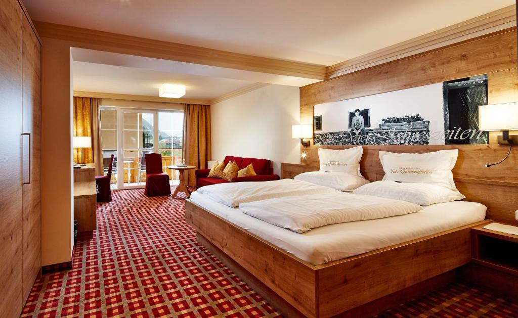 Vier Jahreszeiten Wellnessresort Achensee موراخ الغرفة الصورة